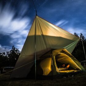 Why a Luxury Camping Tent is a Must-Have 2 camp 4522970 640 280x280 1