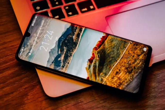 Unveiling the Ultimate iPhone: How to Find the Best Value for Your Money. 10 kenny leys Imc FwGf92U unsplash