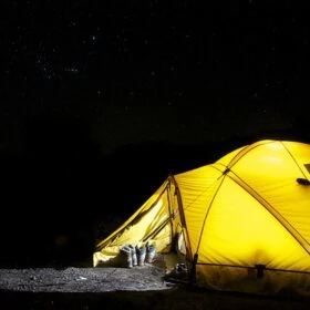 luxury-camping-tent-01